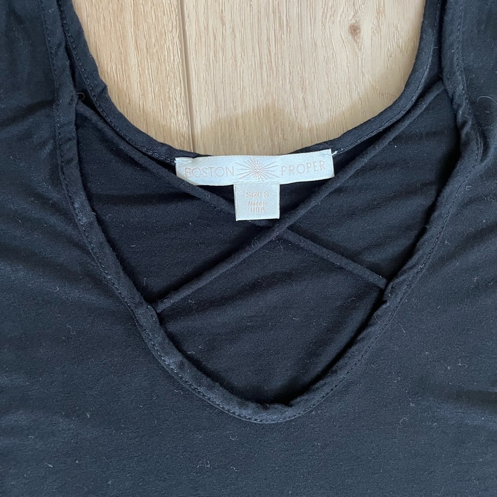 Boston Proper Cold Shoulder Cross Front Top - Picture 5 of 9